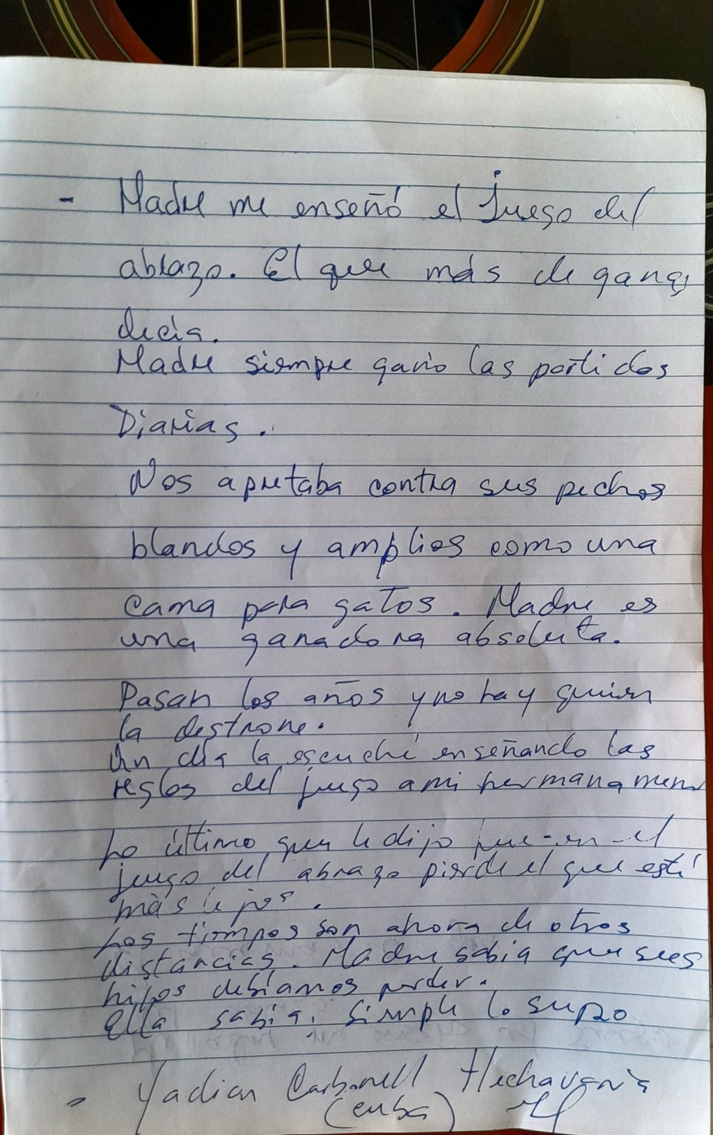 Madre me enseñó el juego del&nbsp;abrazo