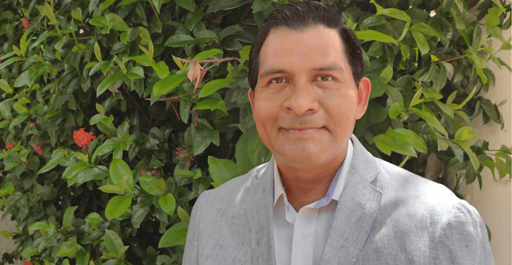 Bajo el cielo ceniza (Una&nbsp;selección)