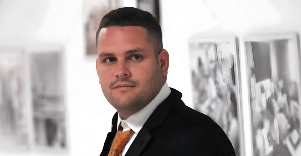 Cartografiar la fe y el vacío. Lectura de El imperfecto mapa de la Vía Láctea, de Yom Hernández